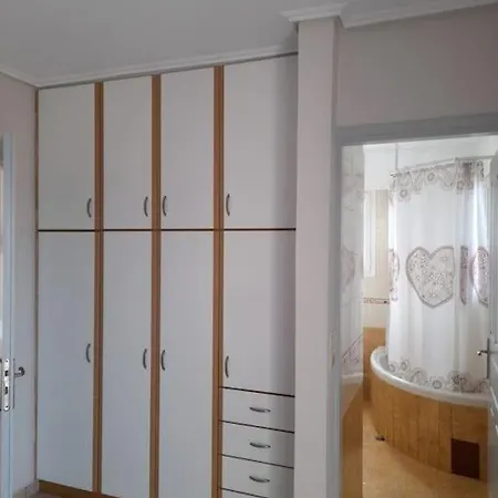 Ioulia Malakonda, ,greece * Эретрия